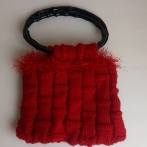 Red small handbags with the wooden bamboo handle